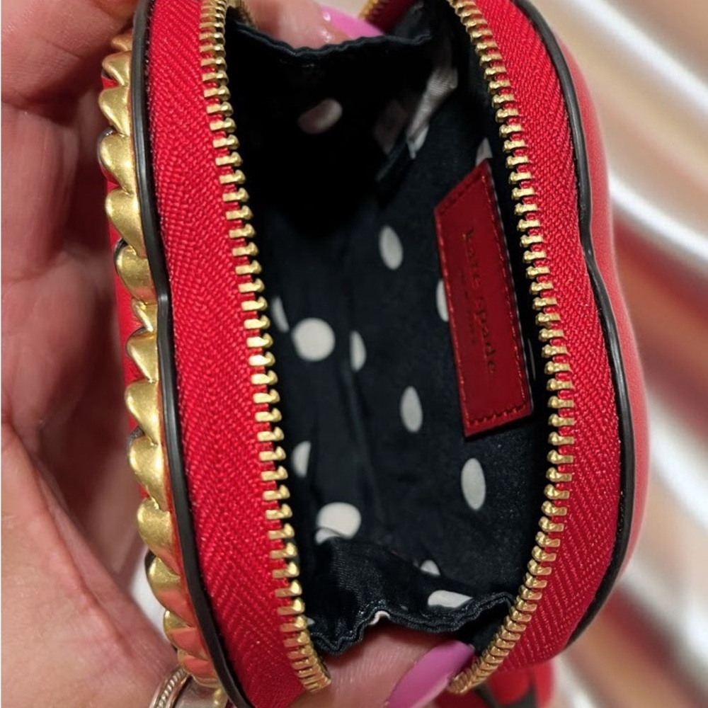 🔥Kate Spade Red Heart Mini Bag with Gold Chain Accent🔥 - Picture 3 of 3